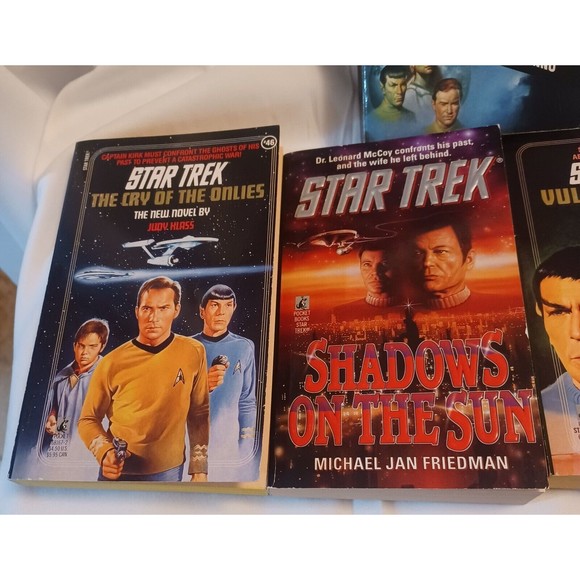Star Trek Paperbacks 1987, 3 are 1989 and one 1994 Pocket Books Lot of 5 Books - Picture 2 of 12